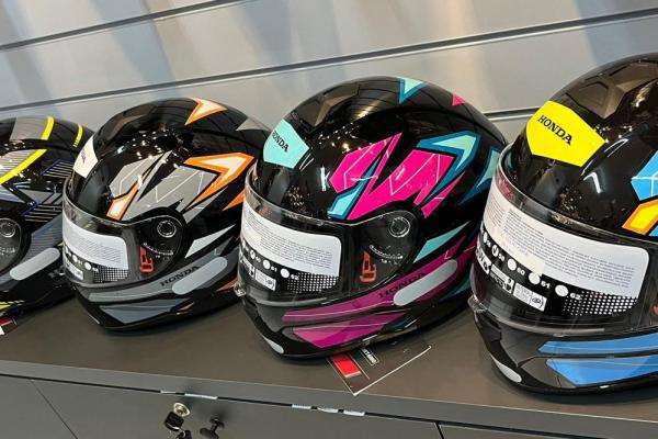 CAPACETE HONDA